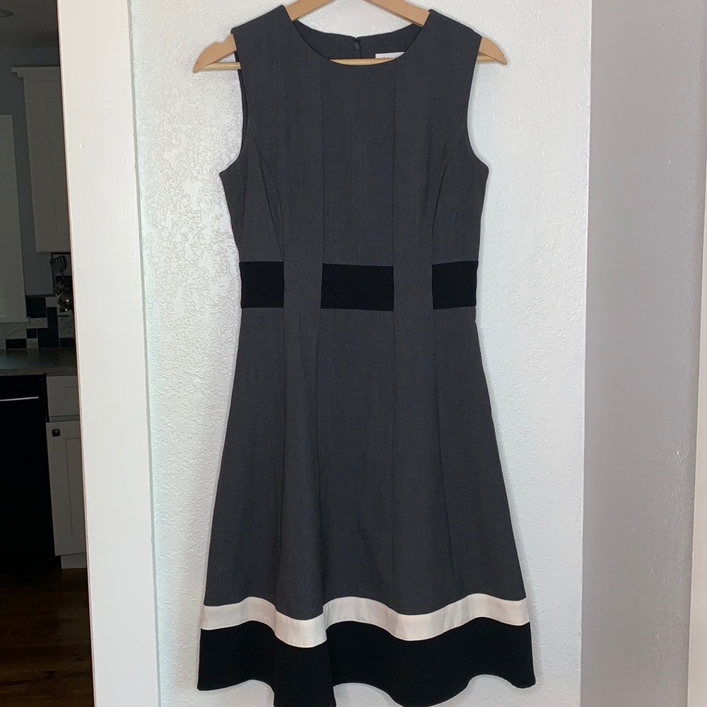 Calvin Klein Size 2 Gray Black Dress corporate chic quiet luxury career wear